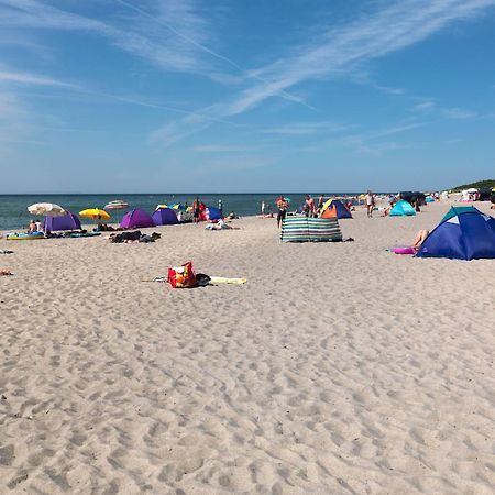 Reihenhaeuser Timmendorf Strand Haus Sonnenaufgang Poel Exterior foto