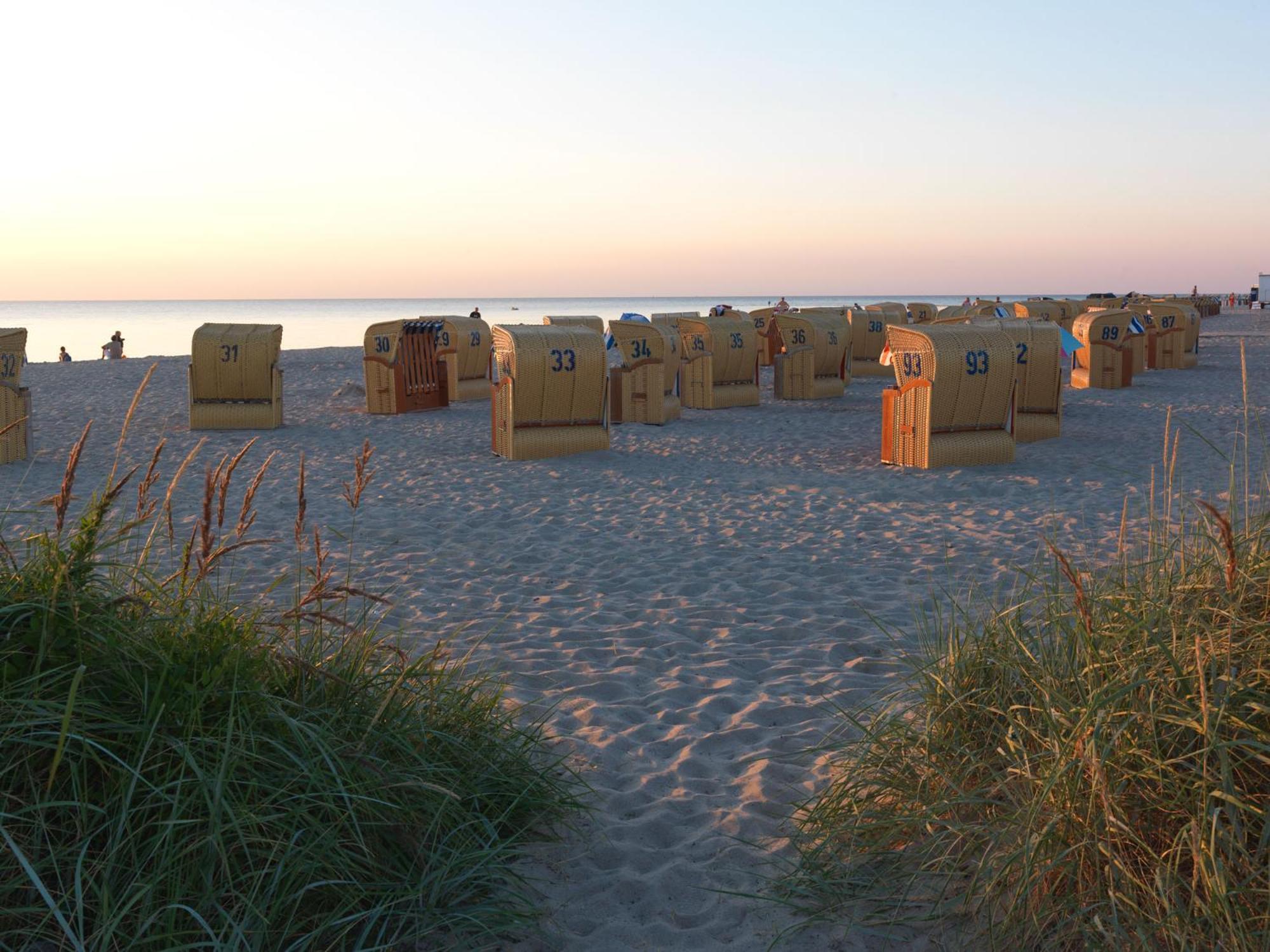 Reihenhaeuser Timmendorf Strand Haus Sonnenaufgang Poel Exterior foto